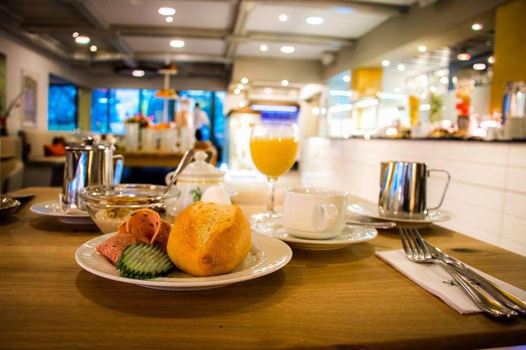Hotel Central Hof  Restaurant photo