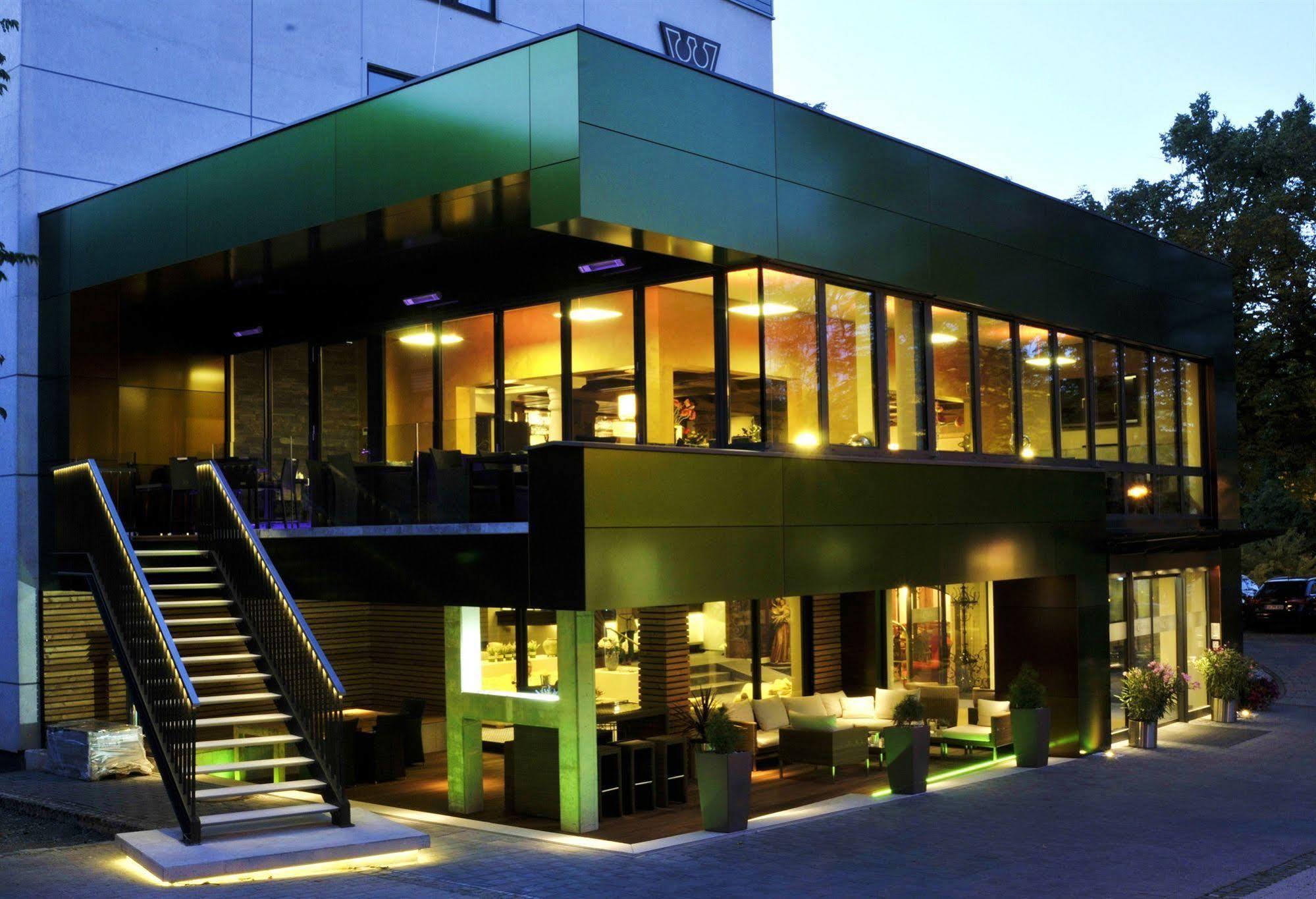 Hotel Central Hof  Exterior photo